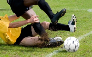 Tacle dangereux : l'intention de la faute civile comme « condition primordiale de la responsabilité en matière sportive »