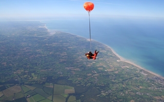 Accident mortel de parachute : questionnement autour de la nature de la formation préalable dispensée au pratiquant